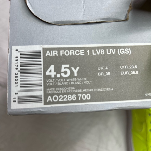 38: Nike Air Force 1 LV8 (UV) Volt/ Volt- White- White Size: 4.5Y - Picture 7 of 7